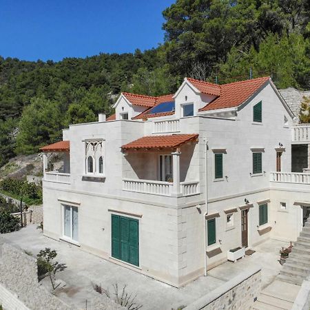Villa Mar 1 - Luxury Apartments Pucisca Exteriör bild